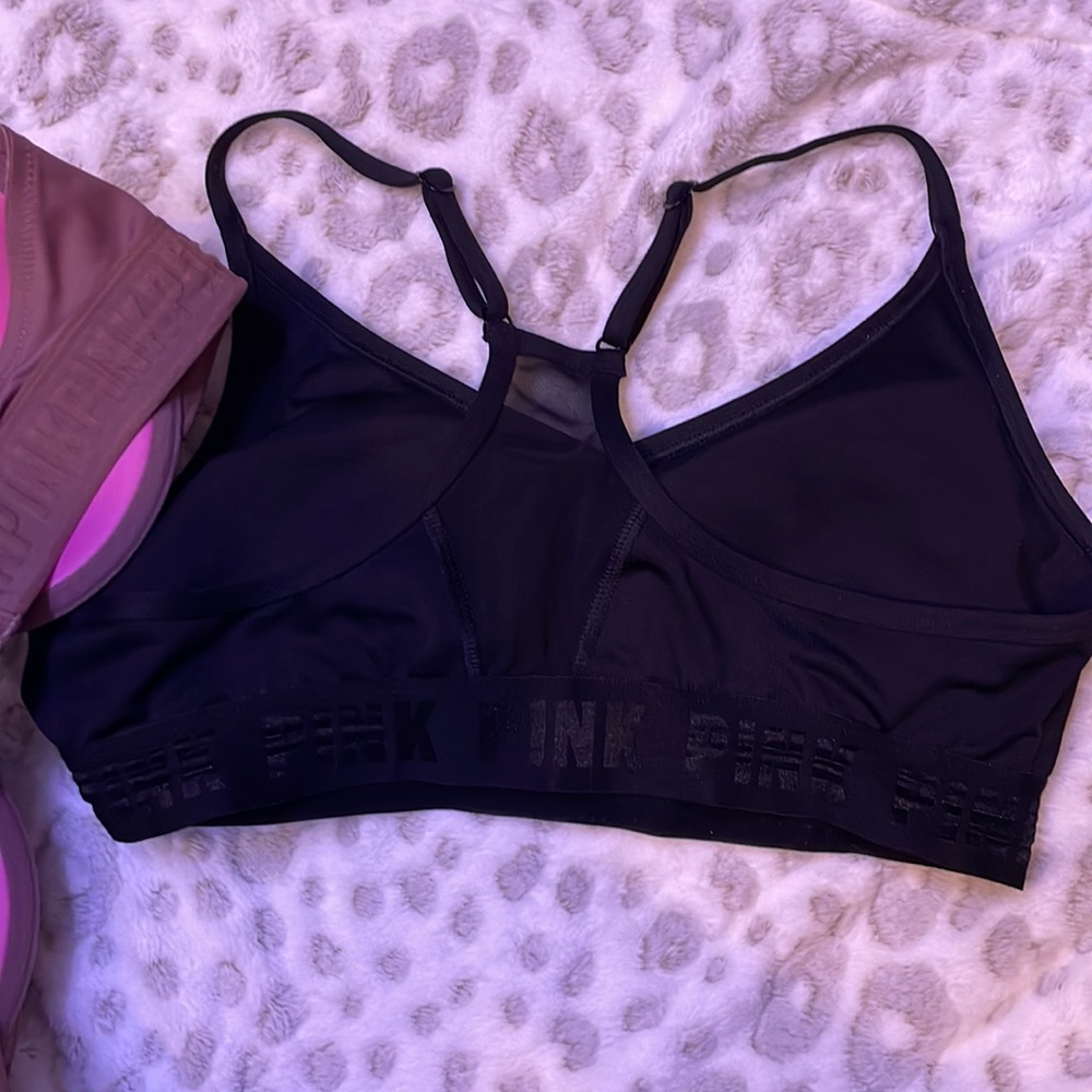 Victoria Secret bras - Picture 3 of 4